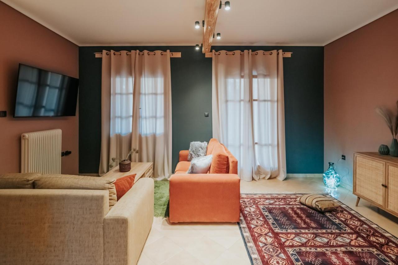 Kalavrita Krinides Apartment And Attics Eksteriør billede