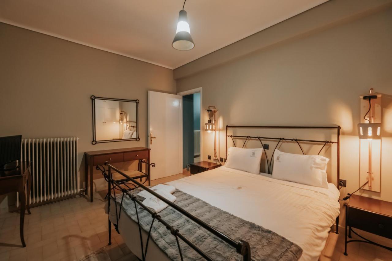 Kalavrita Krinides Apartment And Attics Eksteriør billede