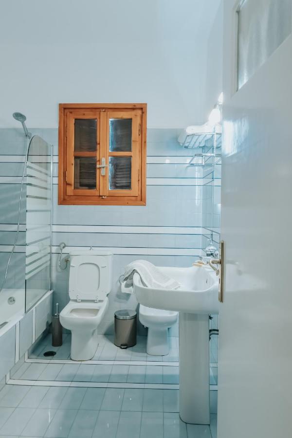 Kalavrita Krinides Apartment And Attics Eksteriør billede